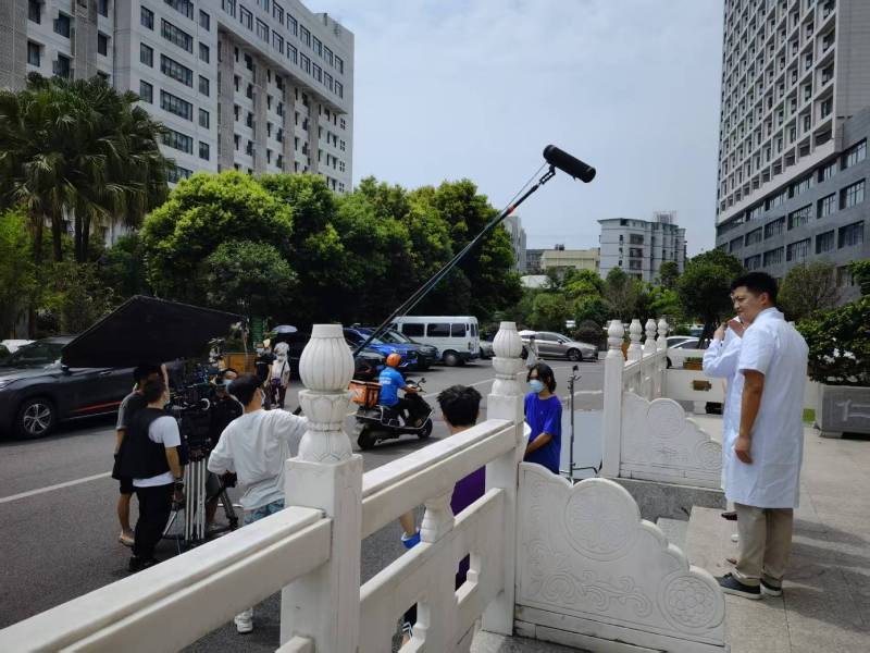 南康市广告片拍摄公司低成本实现高规格制作的诀窍